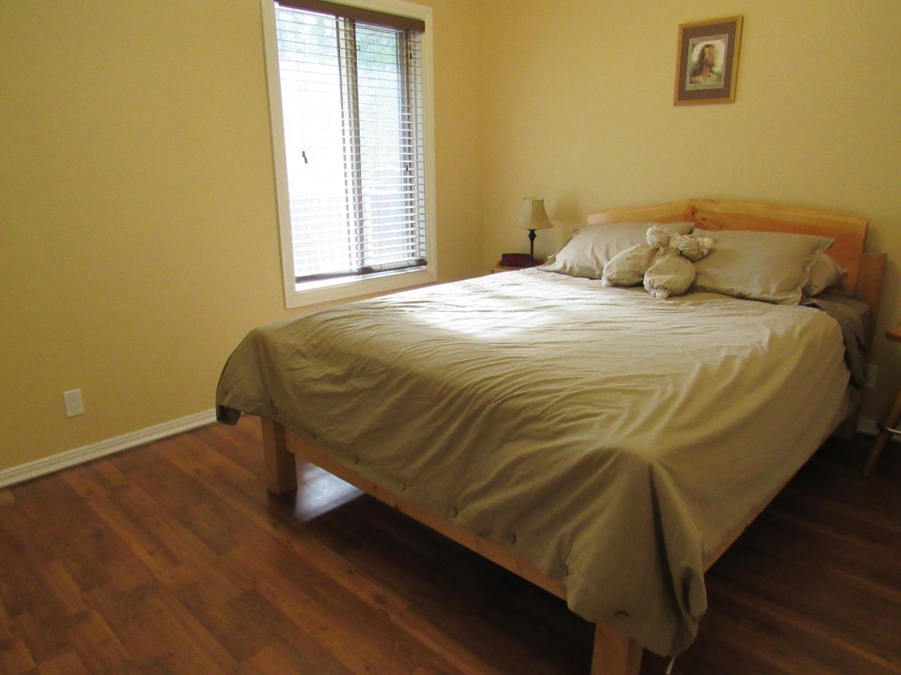 2015 Highway 3a, Castlegar, British Columbia  V1N 4N1 - Photo 13 - 2478830