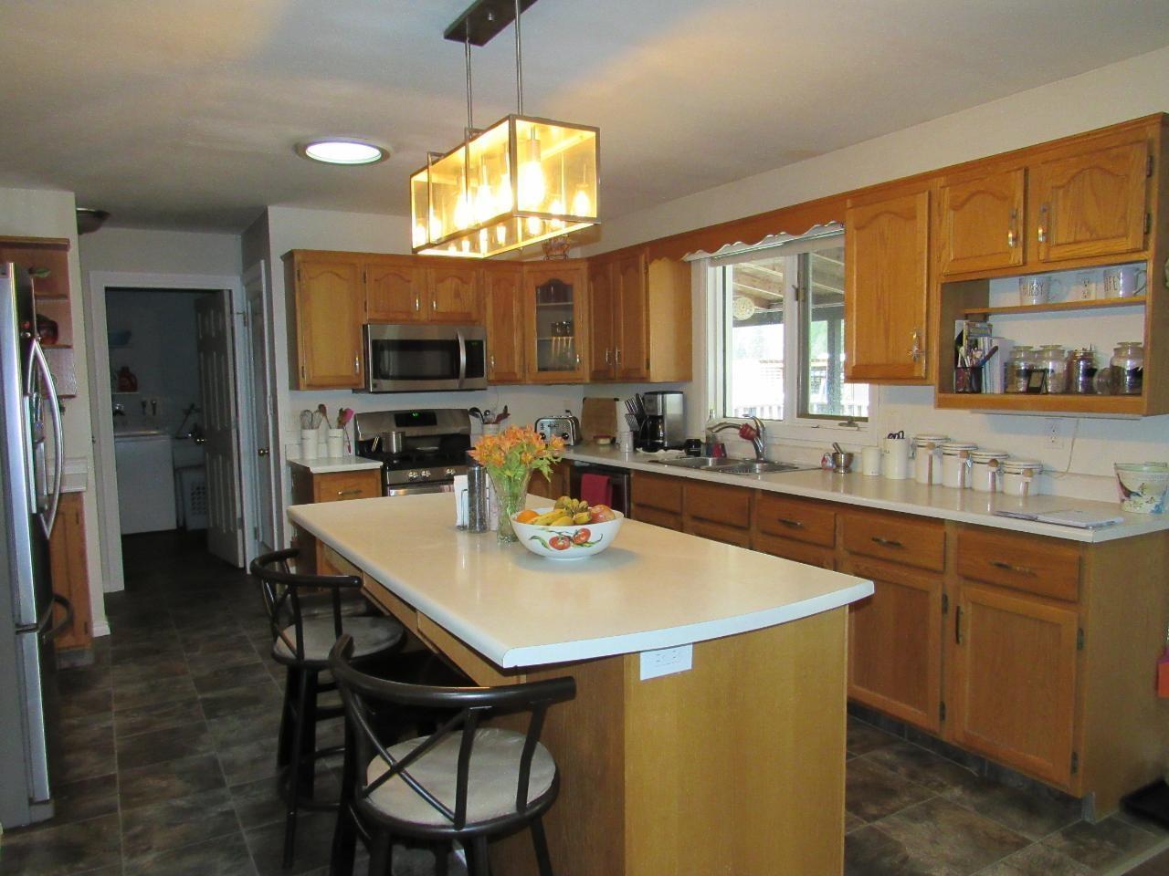 2015 Highway 3a, Castlegar, British Columbia  V1N 4N1 - Photo 4 - 2478830