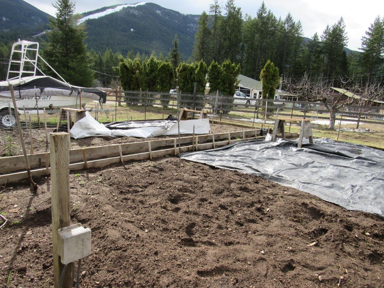2015 Highway 3a, Castlegar, British Columbia  V1N 4N1 - Photo 51 - 2478830