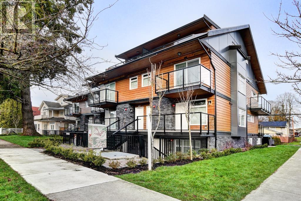 5190 Chambers Street, Vancouver, British Columbia  V5R 3L9 - Photo 2 - R2911756