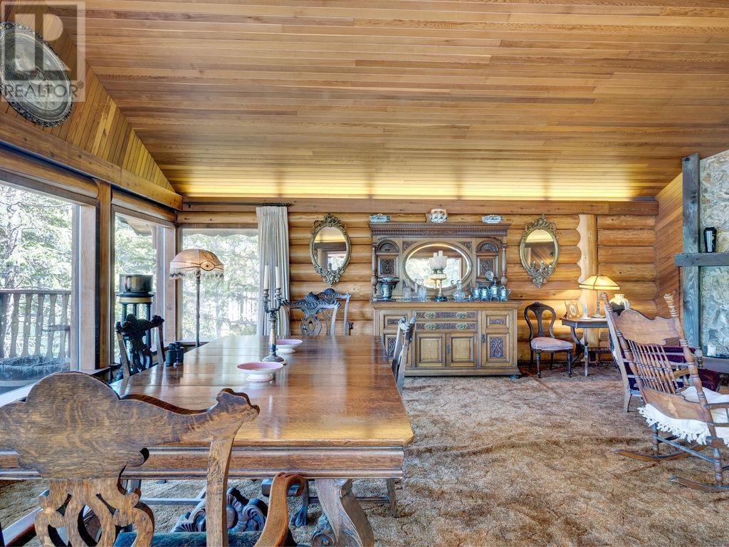 9862 Wescan Road, Halfmoon Bay, British Columbia  V7Z 1G2 - Photo 22 - R2911768