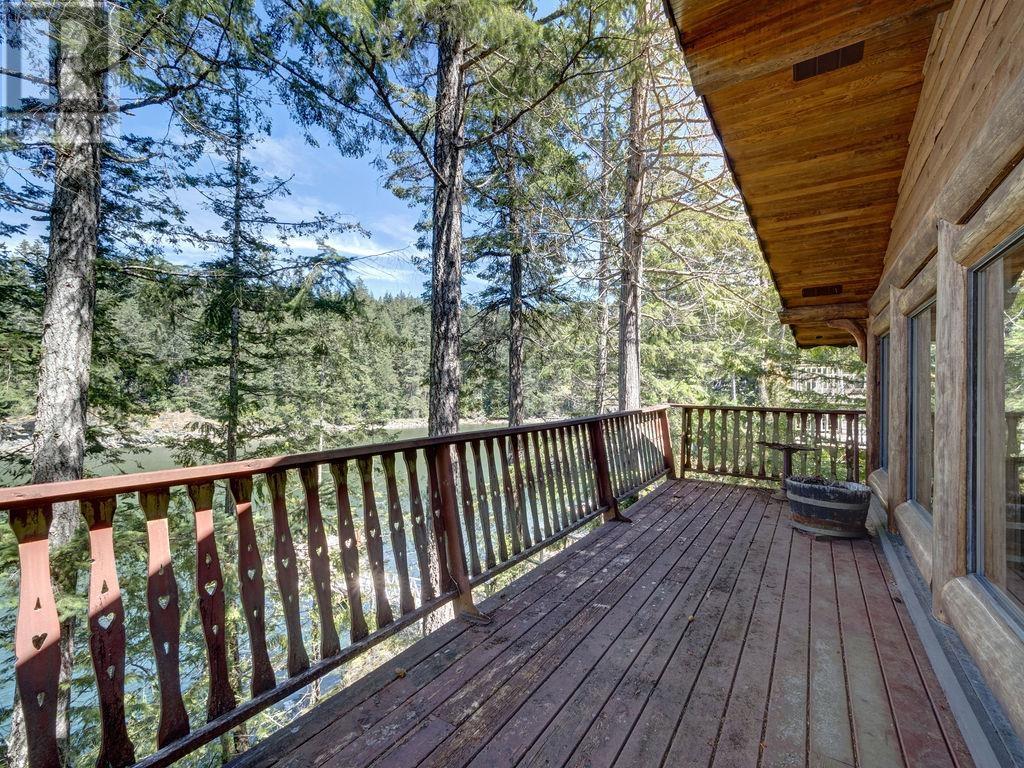 9862 Wescan Road, Halfmoon Bay, British Columbia  V7Z 1G2 - Photo 33 - R2911768