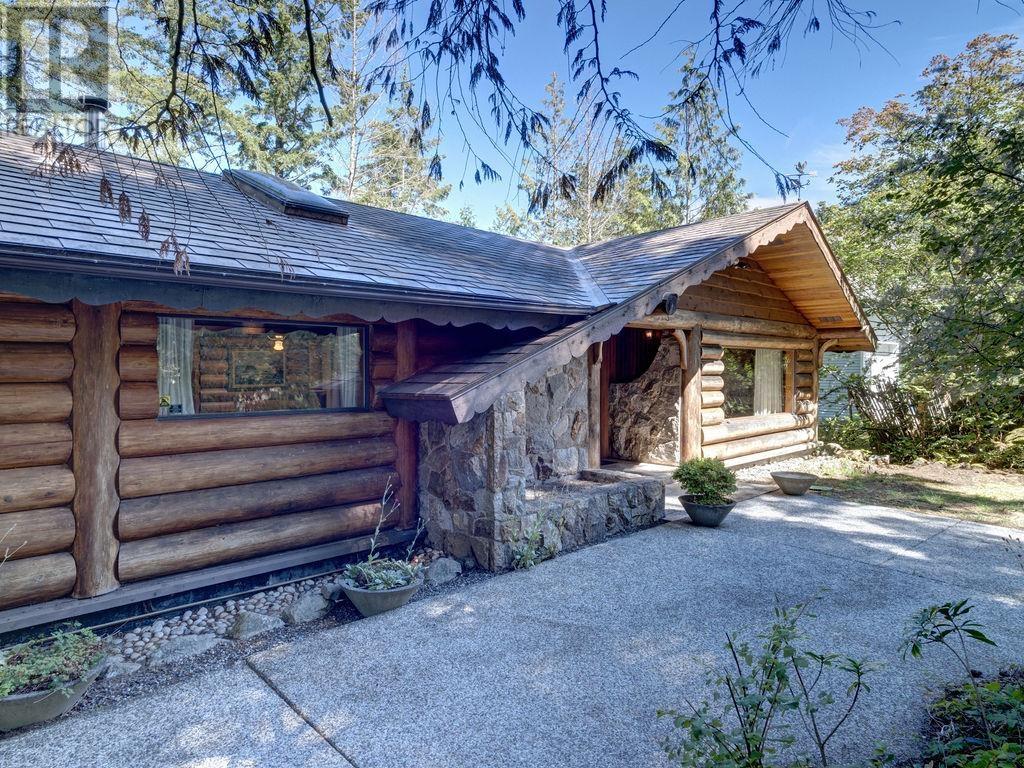 9862 Wescan Road, Halfmoon Bay, British Columbia  V7Z 1G2 - Photo 6 - R2911768