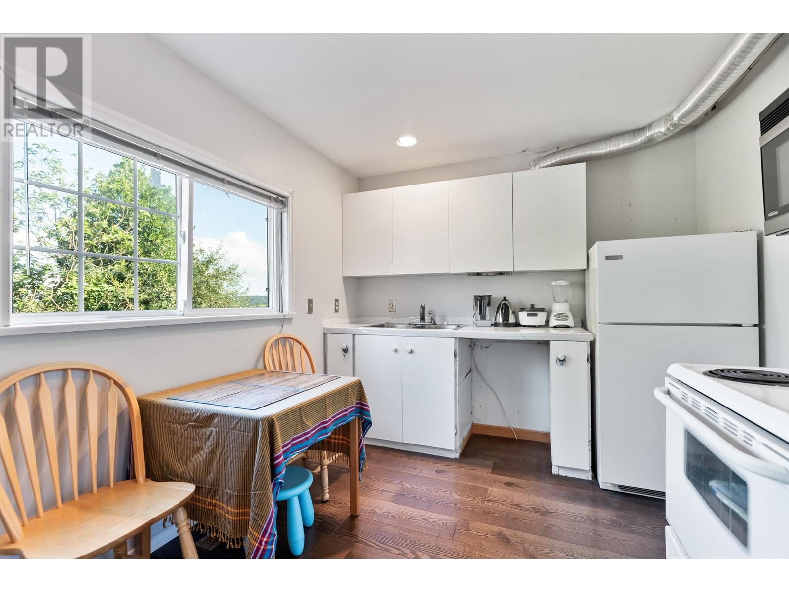 269 Warrick Street, Coquitlam, British Columbia  V3K 6C1 - Photo 32 - R2911781