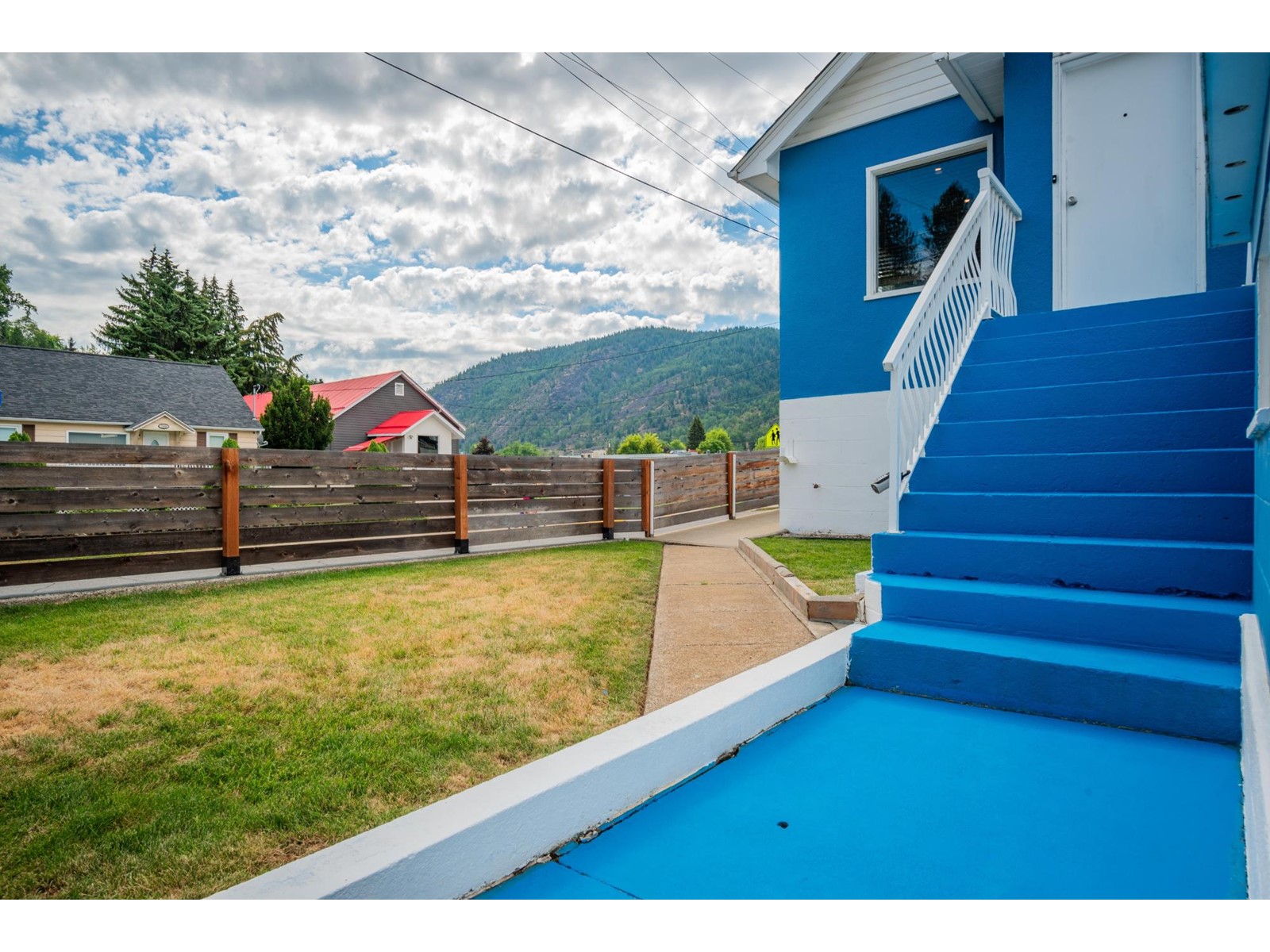1980 Fifth Avenue, Trail, British Columbia  V1R 1V4 - Photo 5 - 2478820