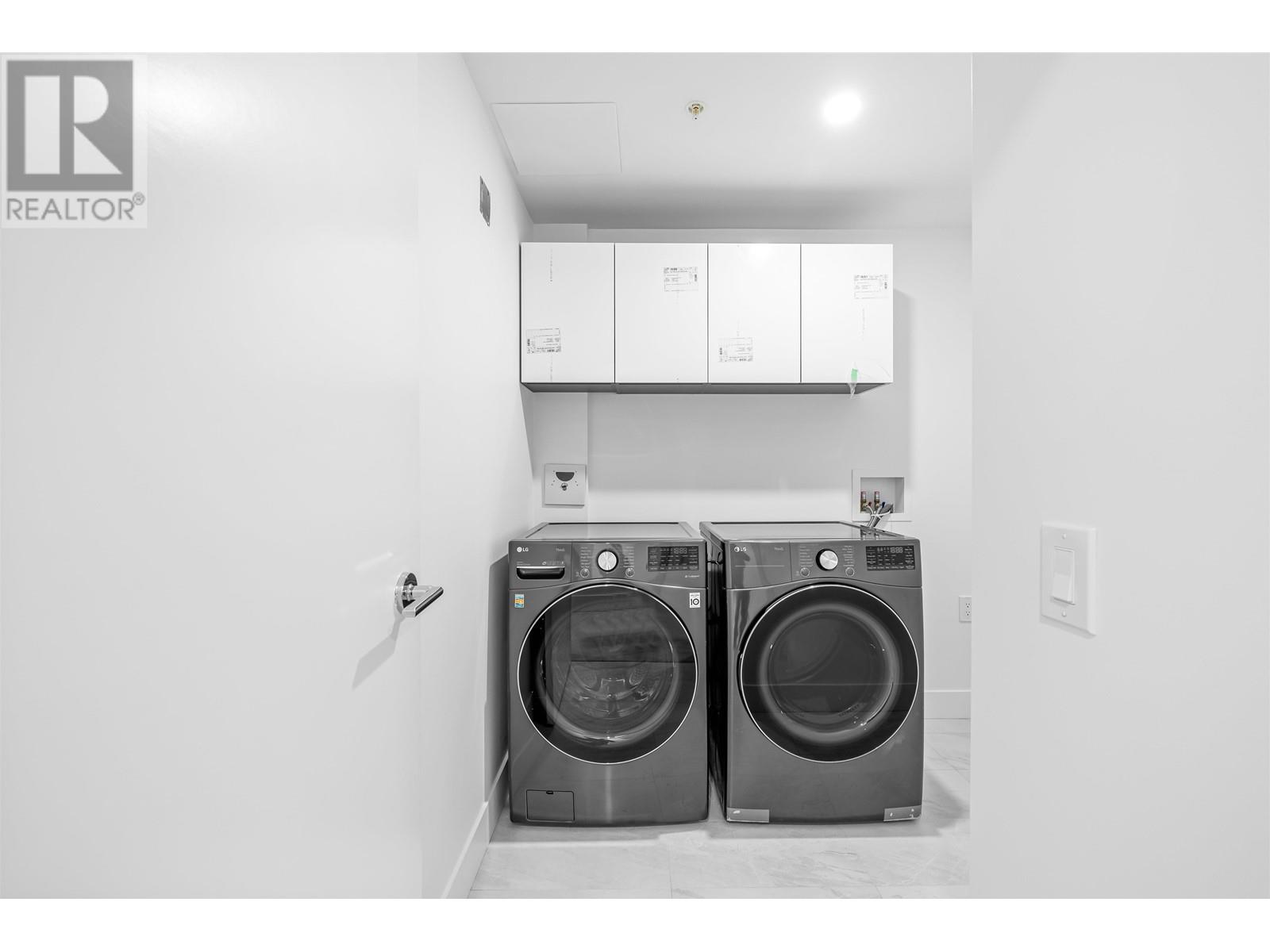 204 1331 Marine Drive, West Vancouver, British Columbia  V7T 1B6 - Photo 17 - R2911808