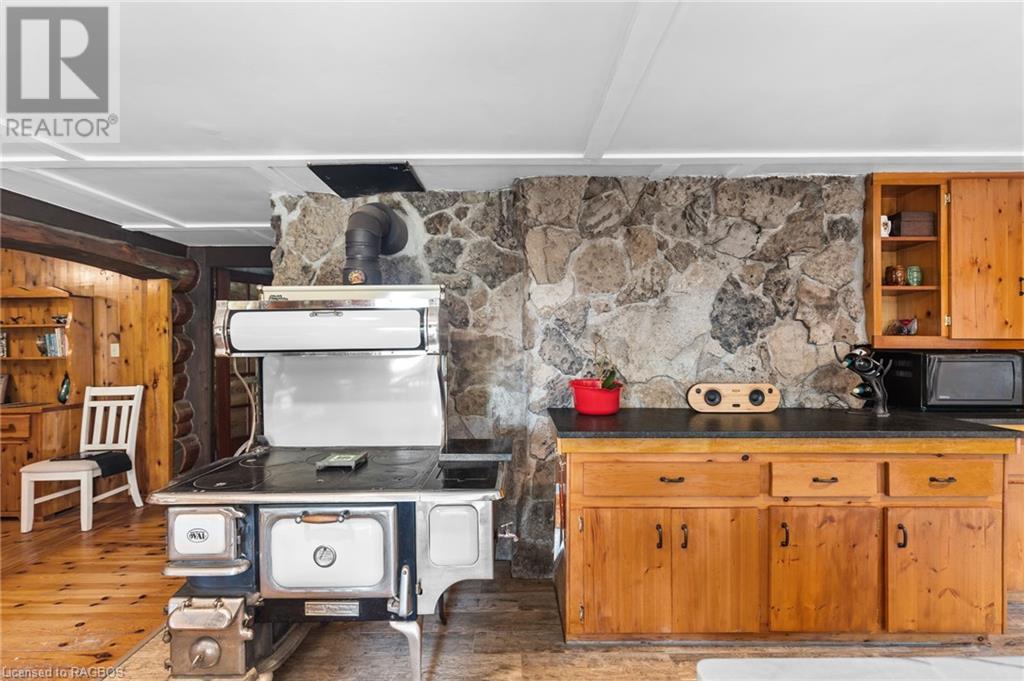 579 Cape Hurd Road, Tobermory, Ontario  N0H 2R0 - Photo 11 - 40629076
