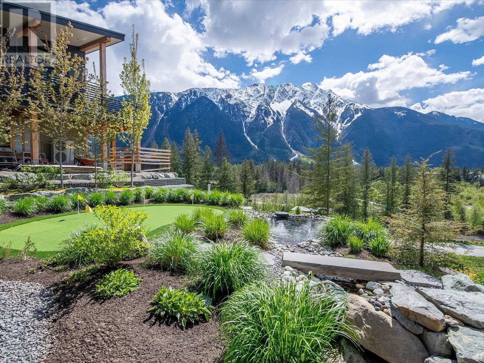7667 Cerulean Drive, Pemberton, British Columbia  V0N 2L3 - Photo 13 - R2911854