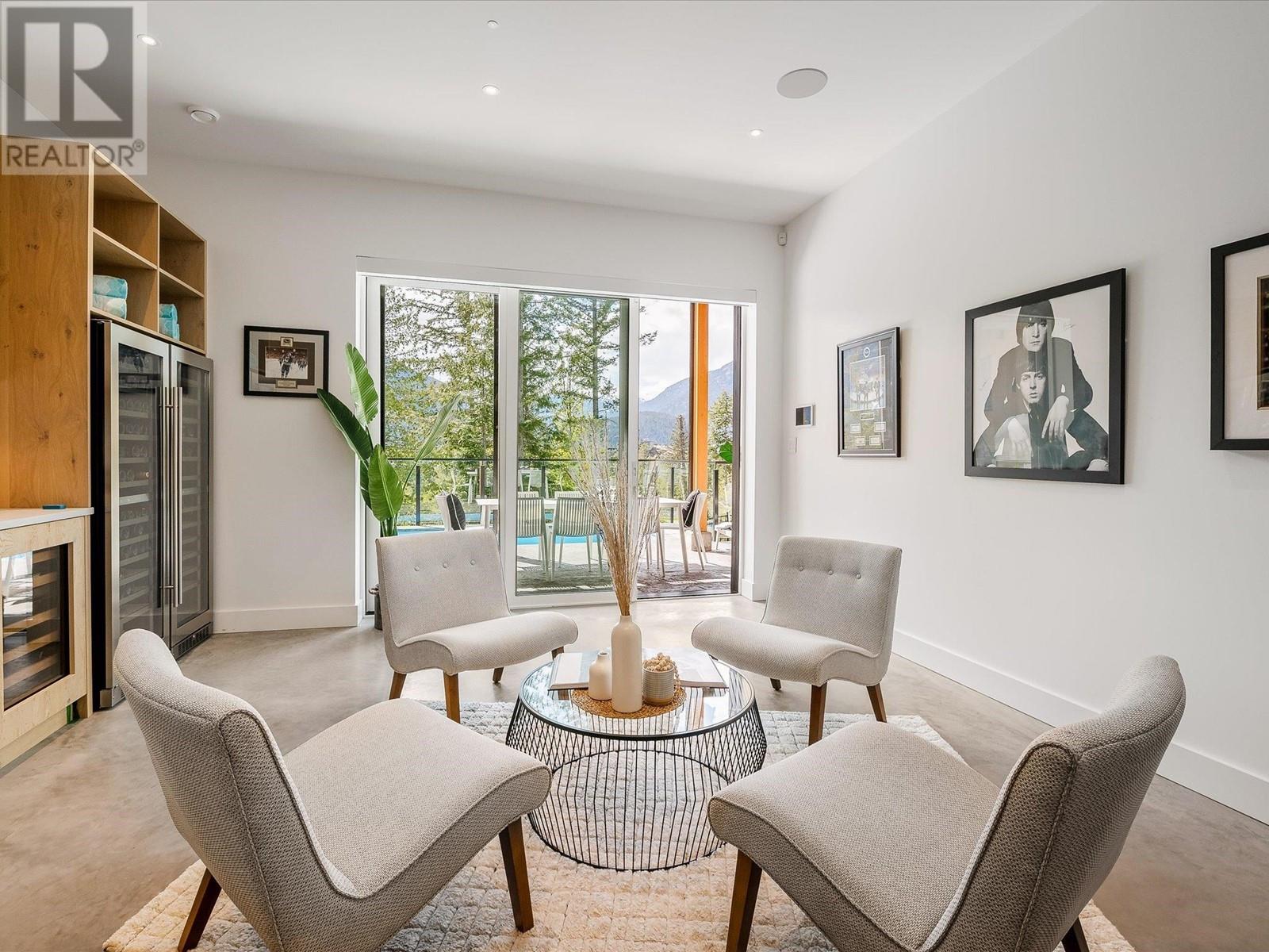 7667 Cerulean Drive, Pemberton, British Columbia  V0N 2L3 - Photo 21 - R2911854