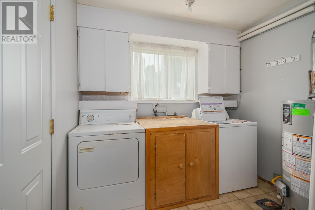 3778 Cedar Drive, Port Coquitlam, British Columbia  V3B 3E2 - Photo 17 - R2911864