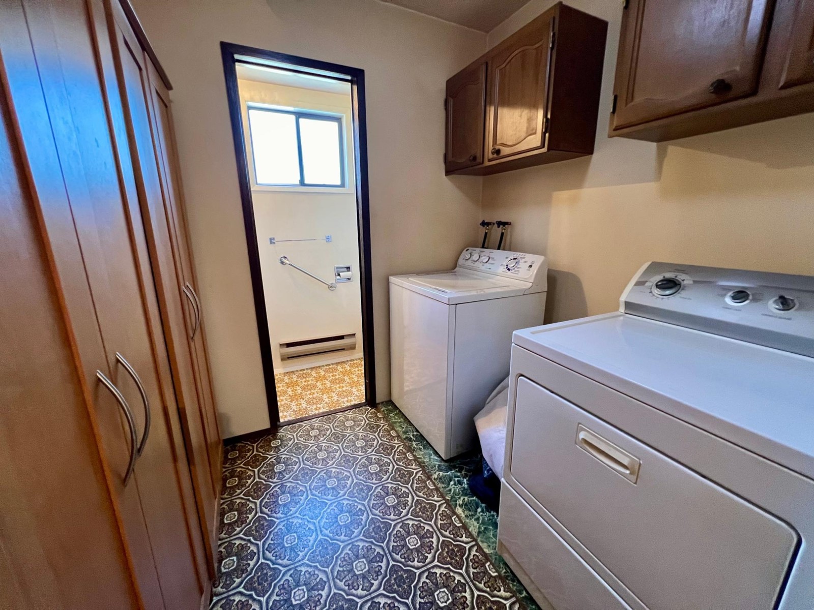 614 12th Street, Castlegar, British Columbia  V1N 2K3 - Photo 17 - 2478794