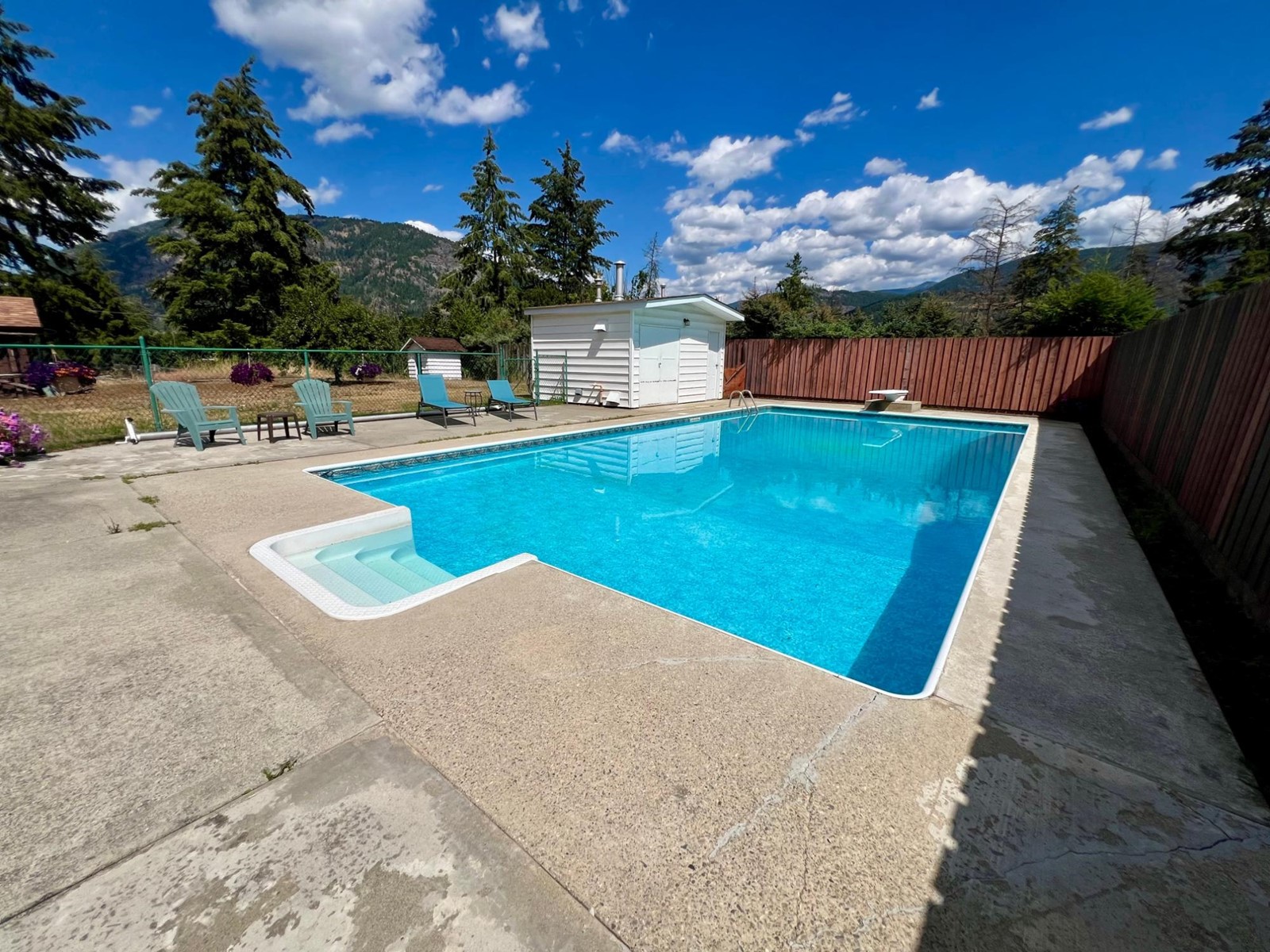 614 12th Street, Castlegar, British Columbia  V1N 2K3 - Photo 25 - 2478794