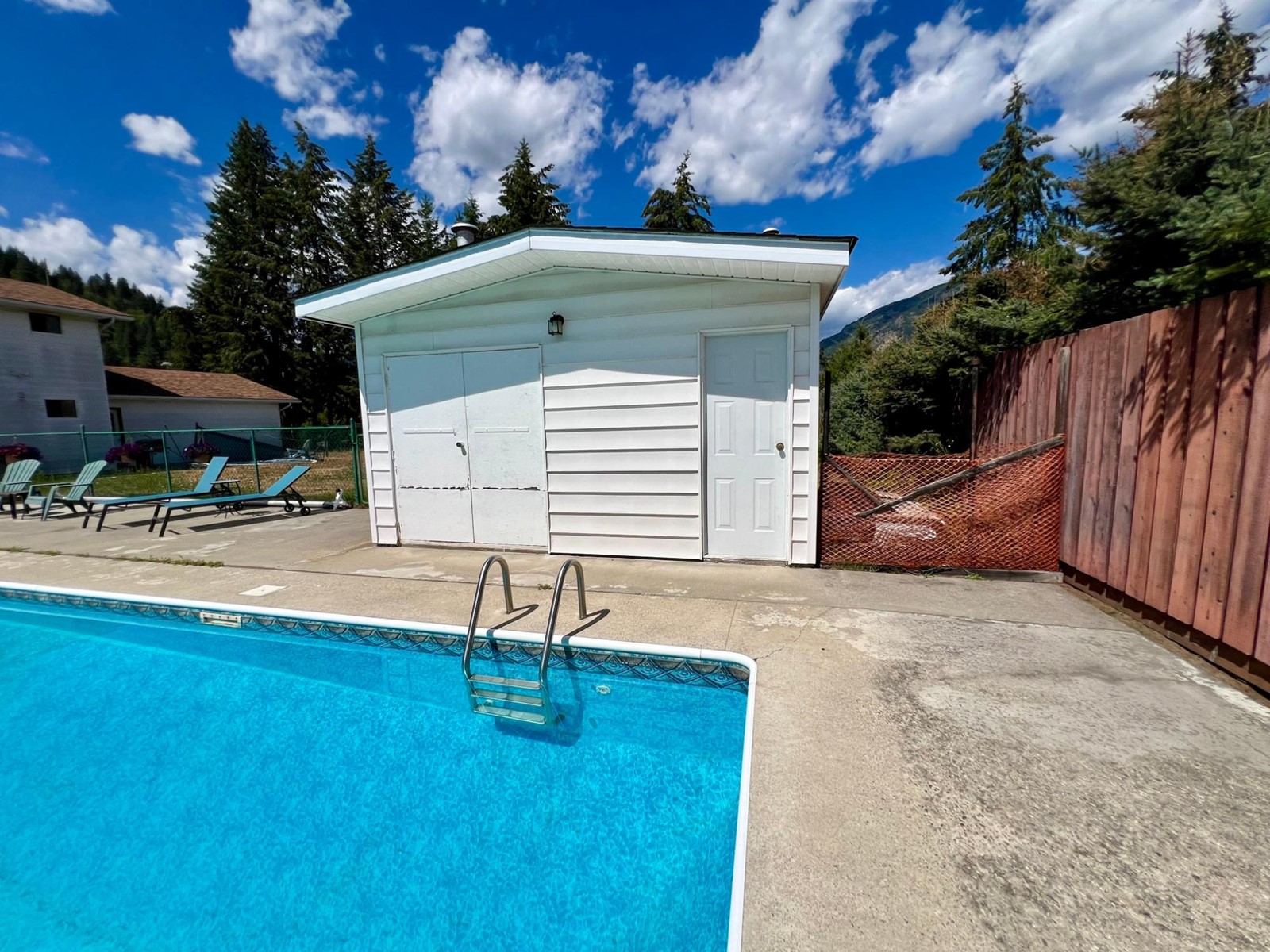 614 12th Street, Castlegar, British Columbia  V1N 2K3 - Photo 29 - 2478794