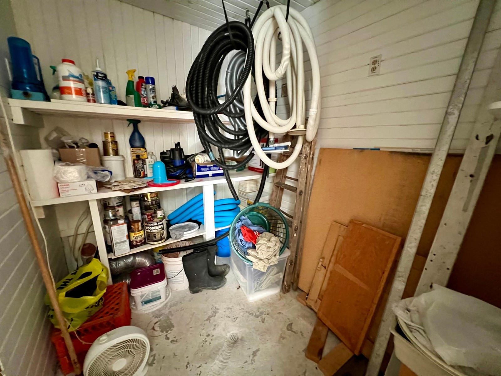 614 12th Street, Castlegar, British Columbia  V1N 2K3 - Photo 33 - 2478794