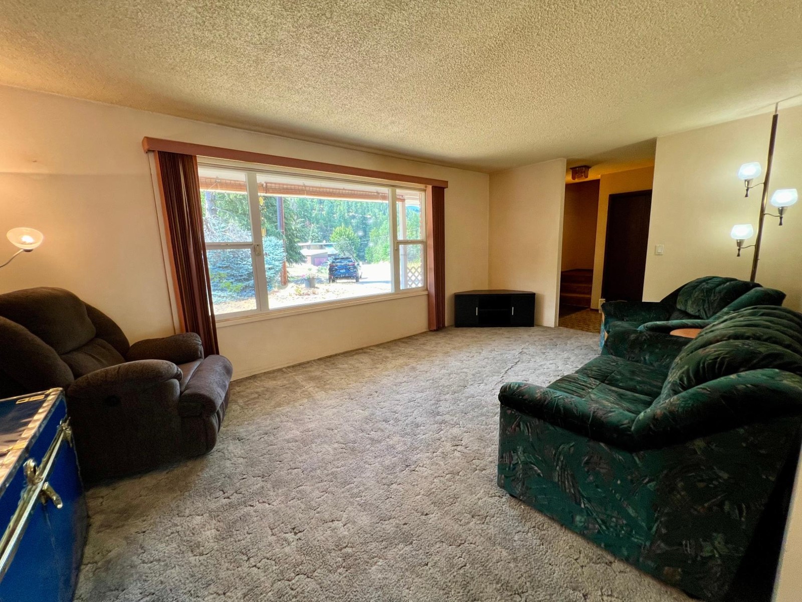 614 12th Street, Castlegar, British Columbia  V1N 2K3 - Photo 7 - 2478794