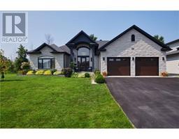 6686 YACHT BOULEVARD, cornwall, Ontario