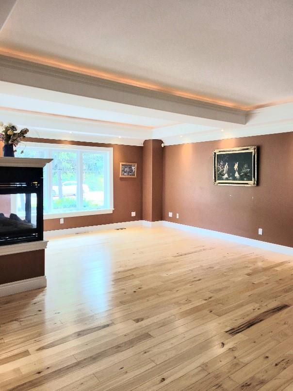 Image of property at 4251 KING Street E