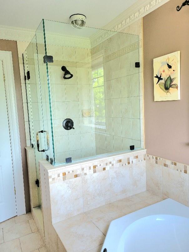 Image of property at 4251 KING Street E