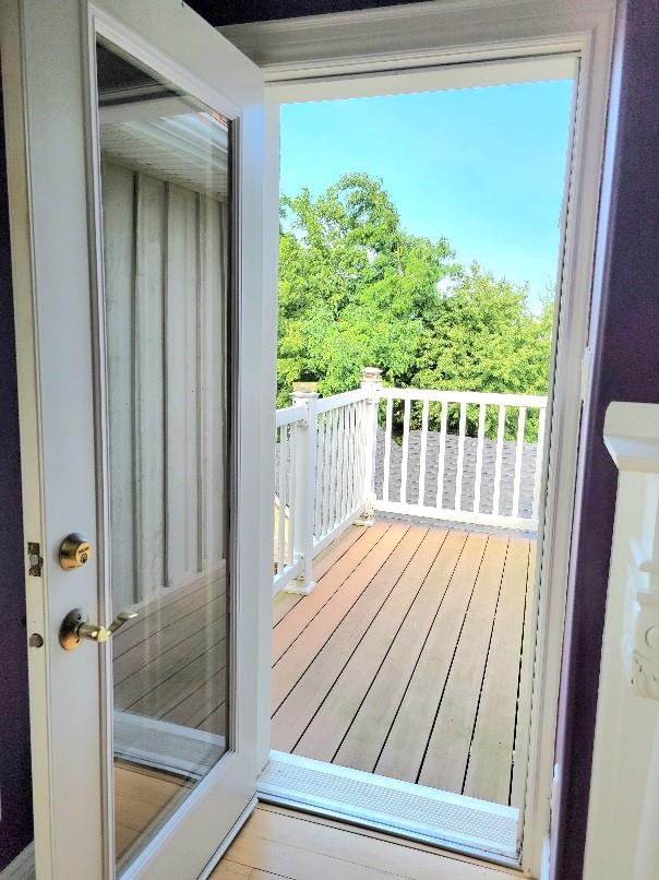 Image of property at 4251 KING Street E