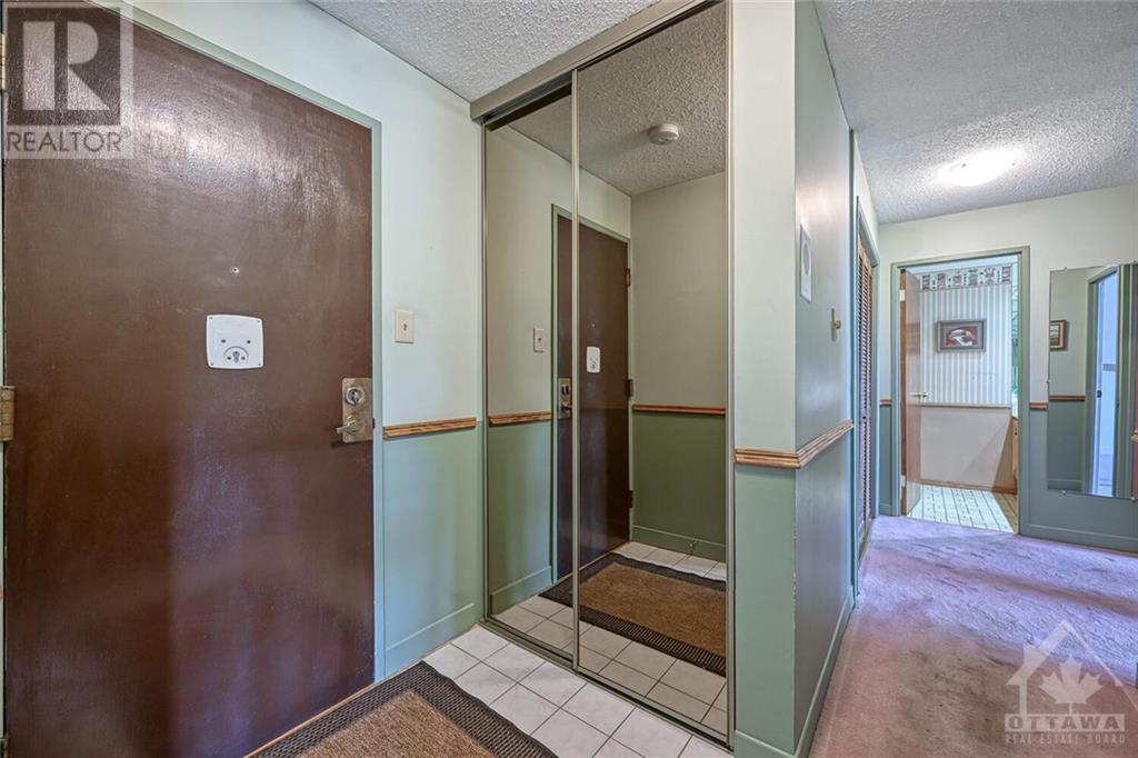 1485 Baseline Road Unit#1016, Ottawa, Ontario  K2C 3L8 - Photo 4 - 1404453