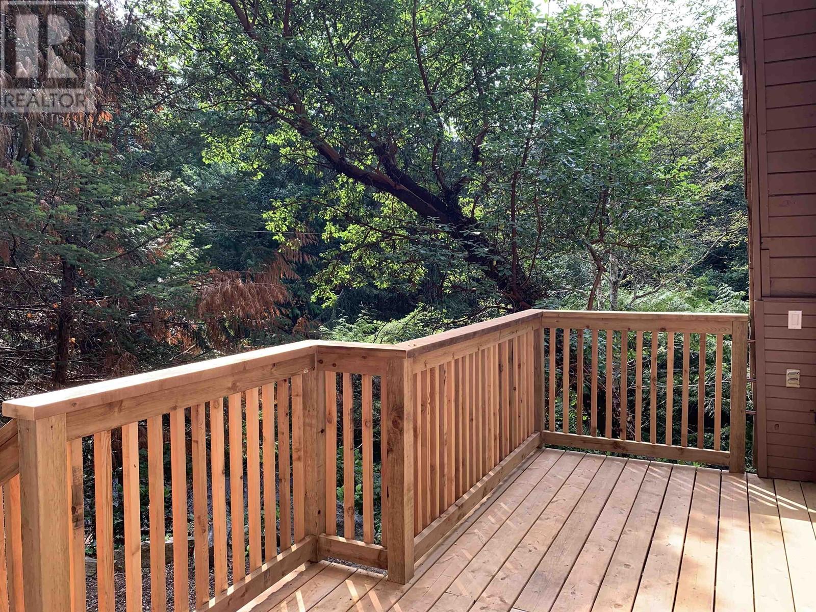 5569 Sans Souci Road, Halfmoon Bay, British Columbia  V7Z 1B6 - Photo 17 - R2907579