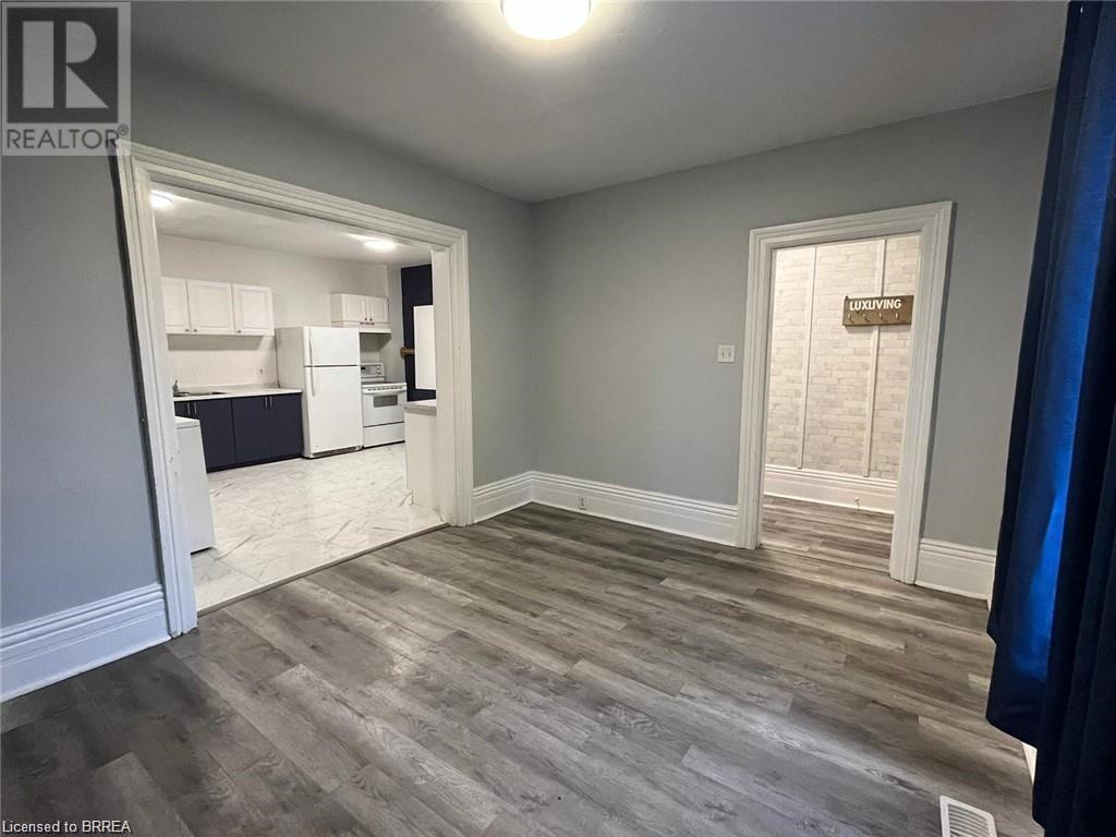 143 Colborne Street W Unit# A, Brantford, Ontario  N3T 1K9 - Photo 11 - 40629092