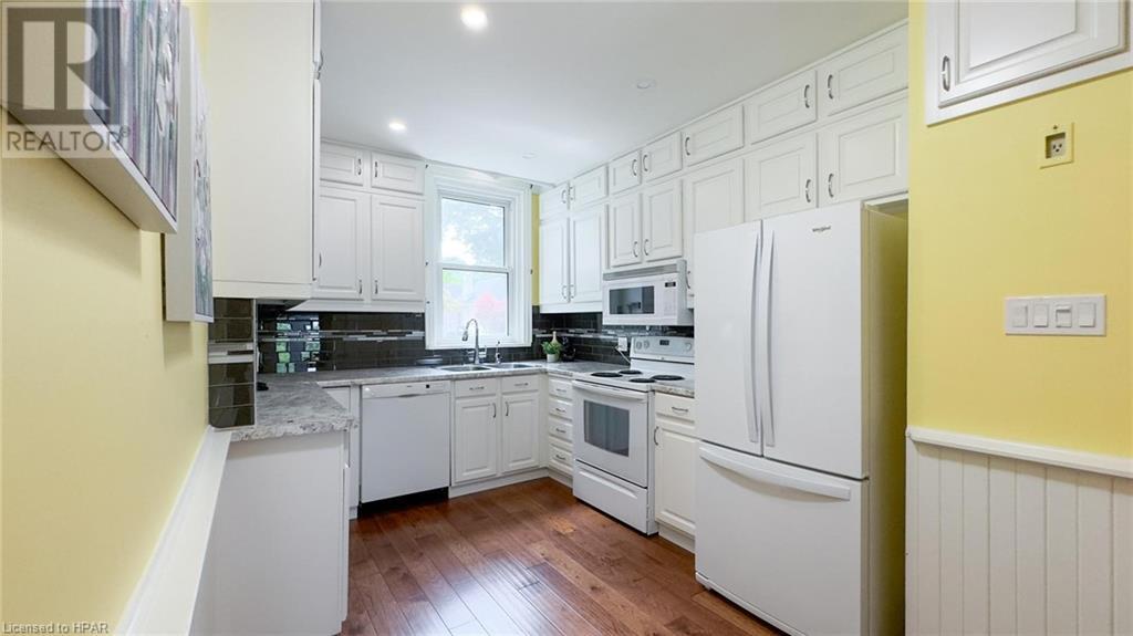 14 Nile Street, Stratford, Ontario  N5A 4B8 - Photo 17 - 40629193