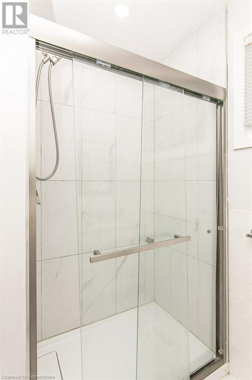 464 Hazel Street, Waterloo, Ontario  N2L 3R1 - Photo 20 - 40629266