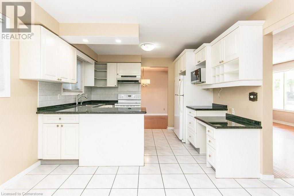 464 Hazel Street, Waterloo, Ontario  N2L 3R1 - Photo 14 - 40629266