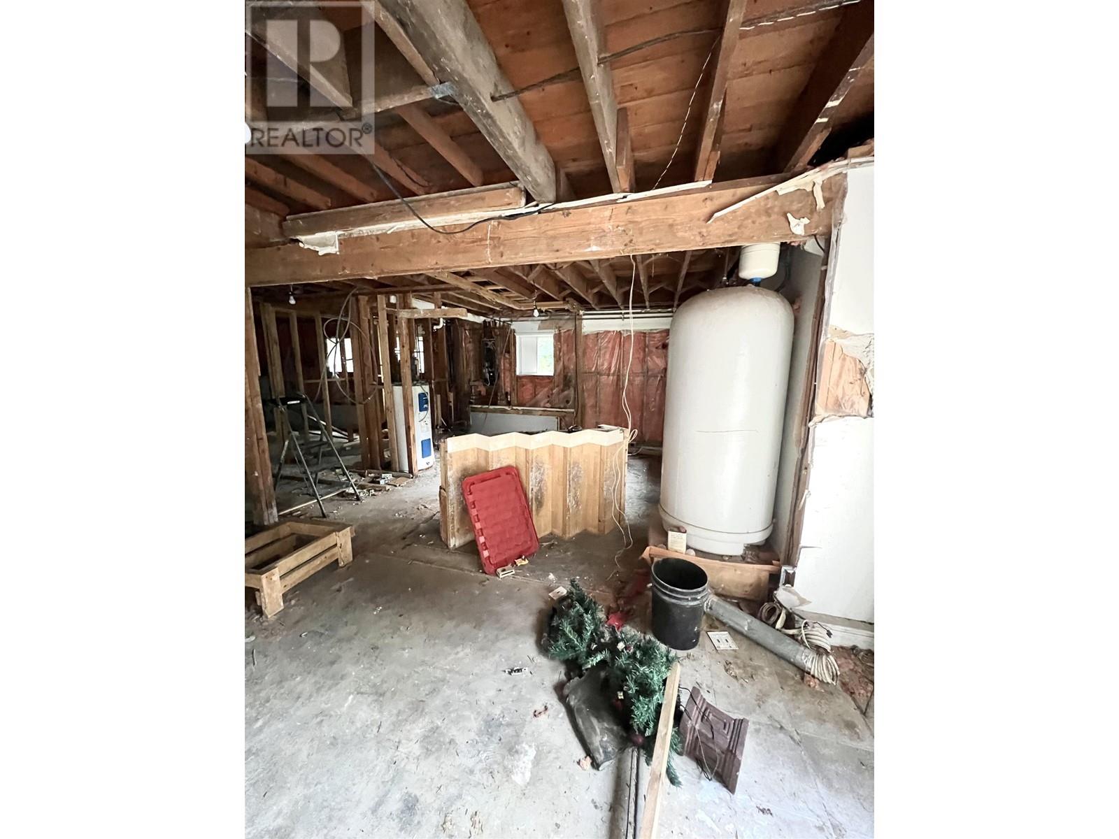 6960 Sunshine Coast Highway, Sechelt, British Columbia  V7Z 0N2 - Photo 12 - R2911949
