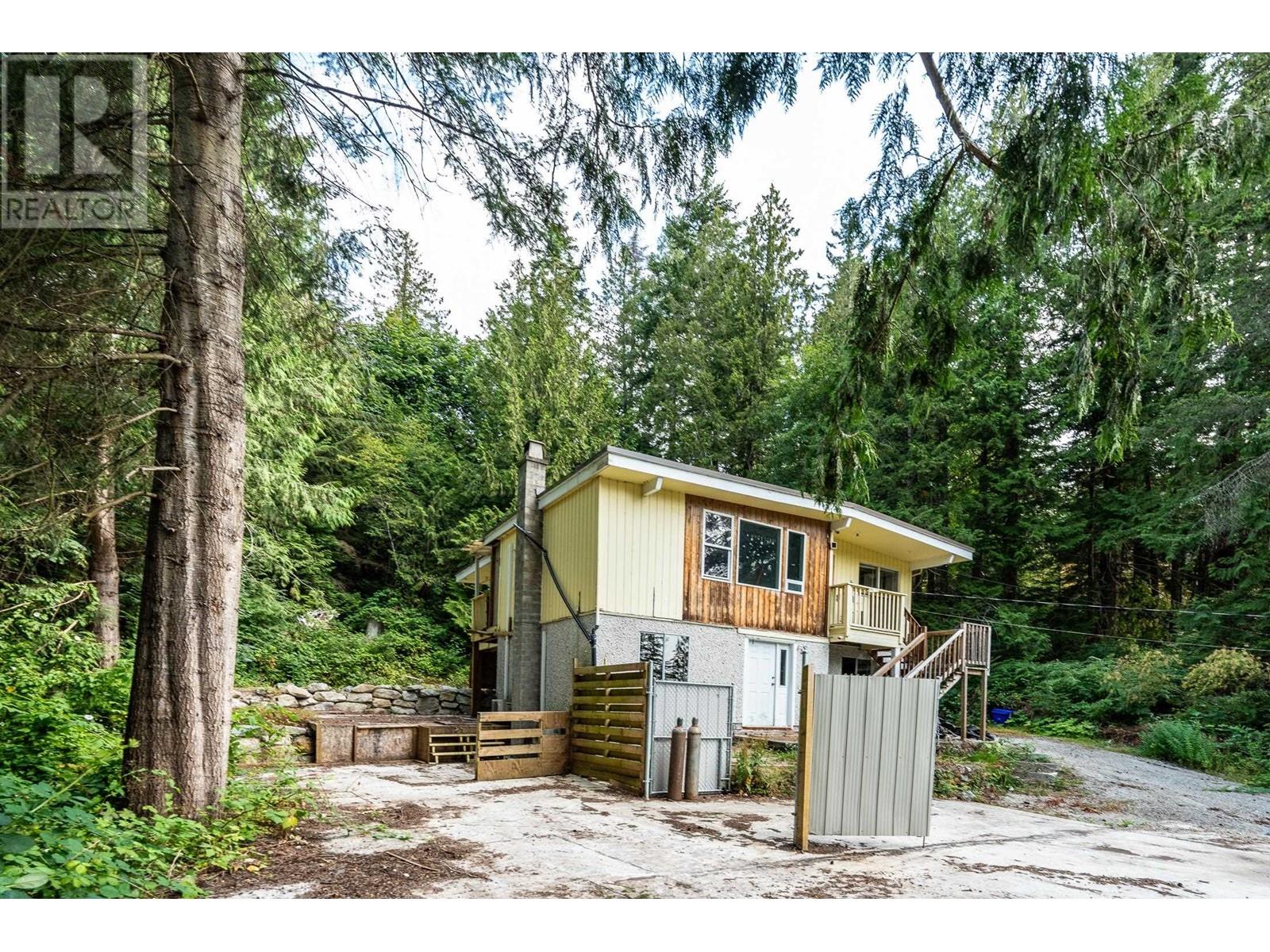 6960 Sunshine Coast Highway, Sechelt, British Columbia  V7Z 0N2 - Photo 15 - R2911949