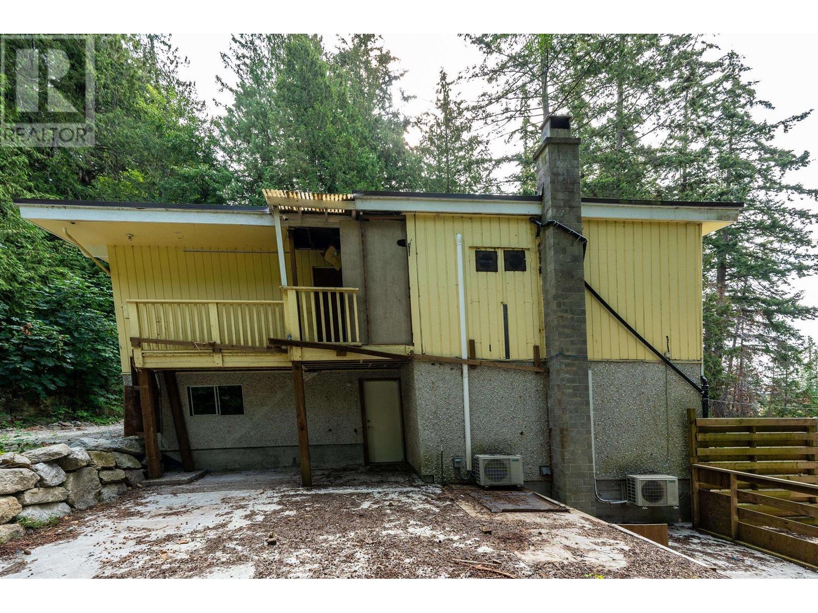 6960 Sunshine Coast Highway, Sechelt, British Columbia  V7Z 0N2 - Photo 16 - R2911949