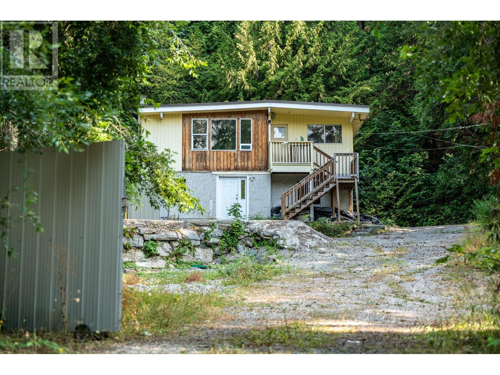 6960 Sunshine Coast Highway, Sechelt, British Columbia  V7Z 0N2 - Photo 26 - R2911949