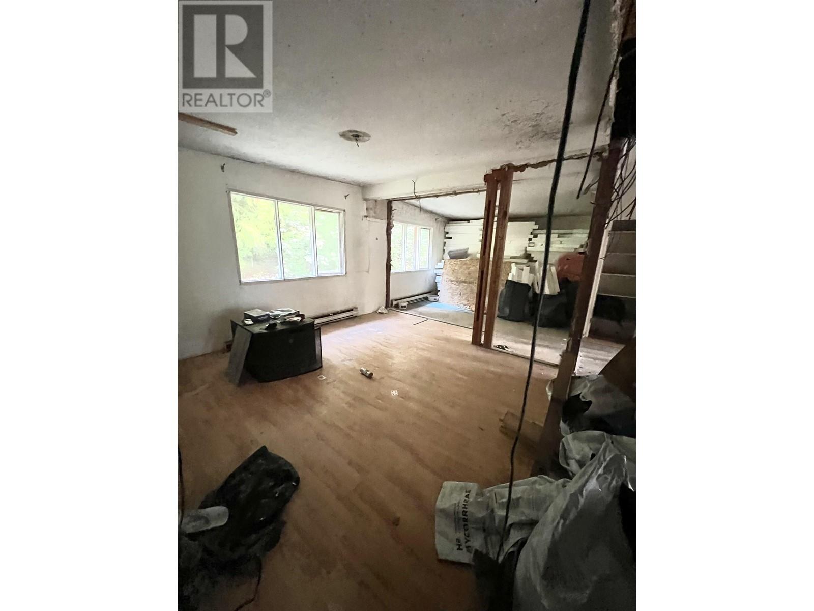 6960 Sunshine Coast Highway, Sechelt, British Columbia  V7Z 0N2 - Photo 8 - R2911949