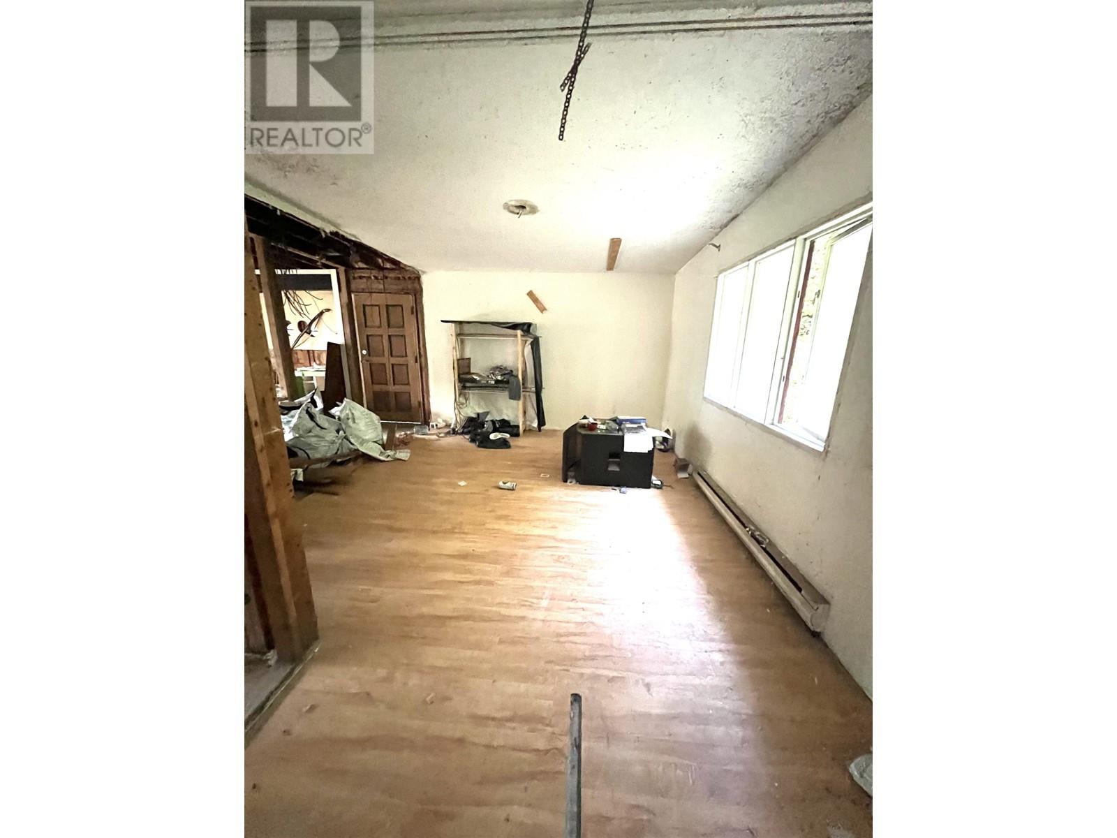 6960 Sunshine Coast Highway, Sechelt, British Columbia  V7Z 0N2 - Photo 9 - R2911949