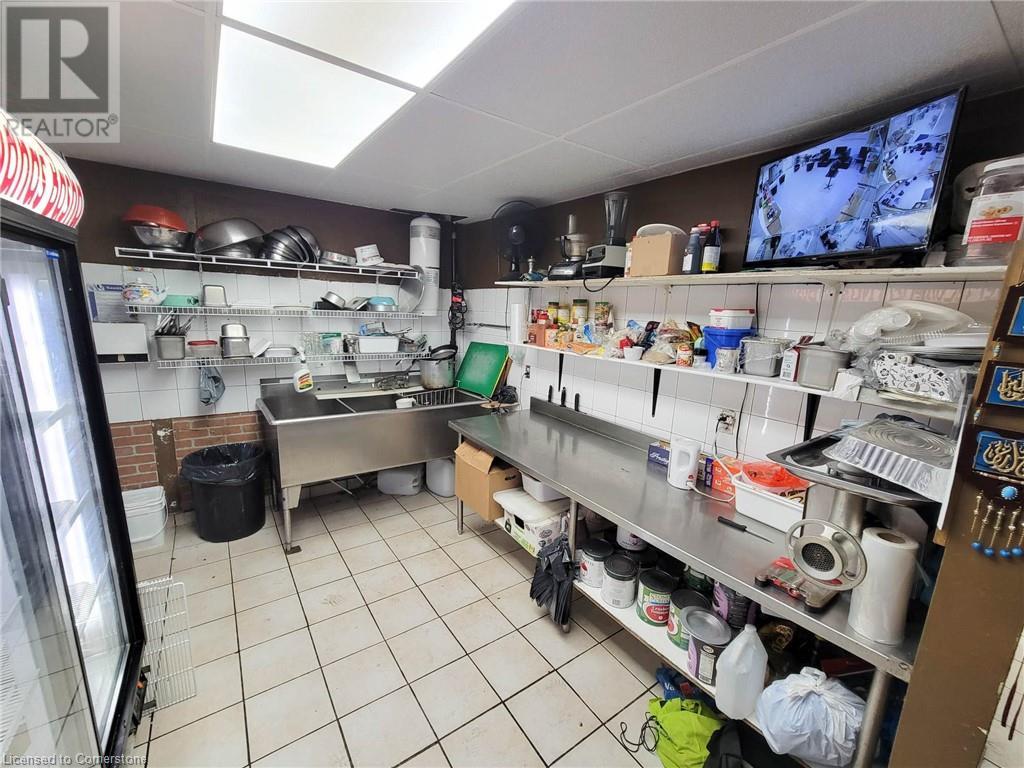 610 Upper James Street, Hamilton, Ontario  L9C 1C7 - Photo 21 - 40628707