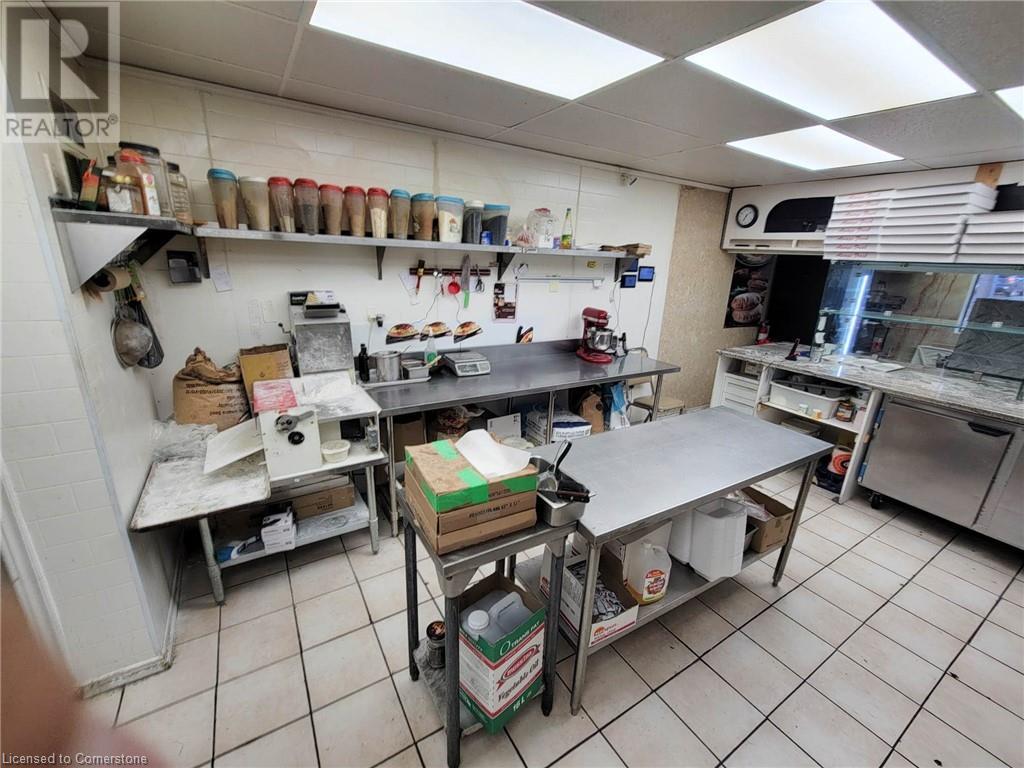 610 Upper James Street, Hamilton, Ontario  L9C 1C7 - Photo 25 - 40628707