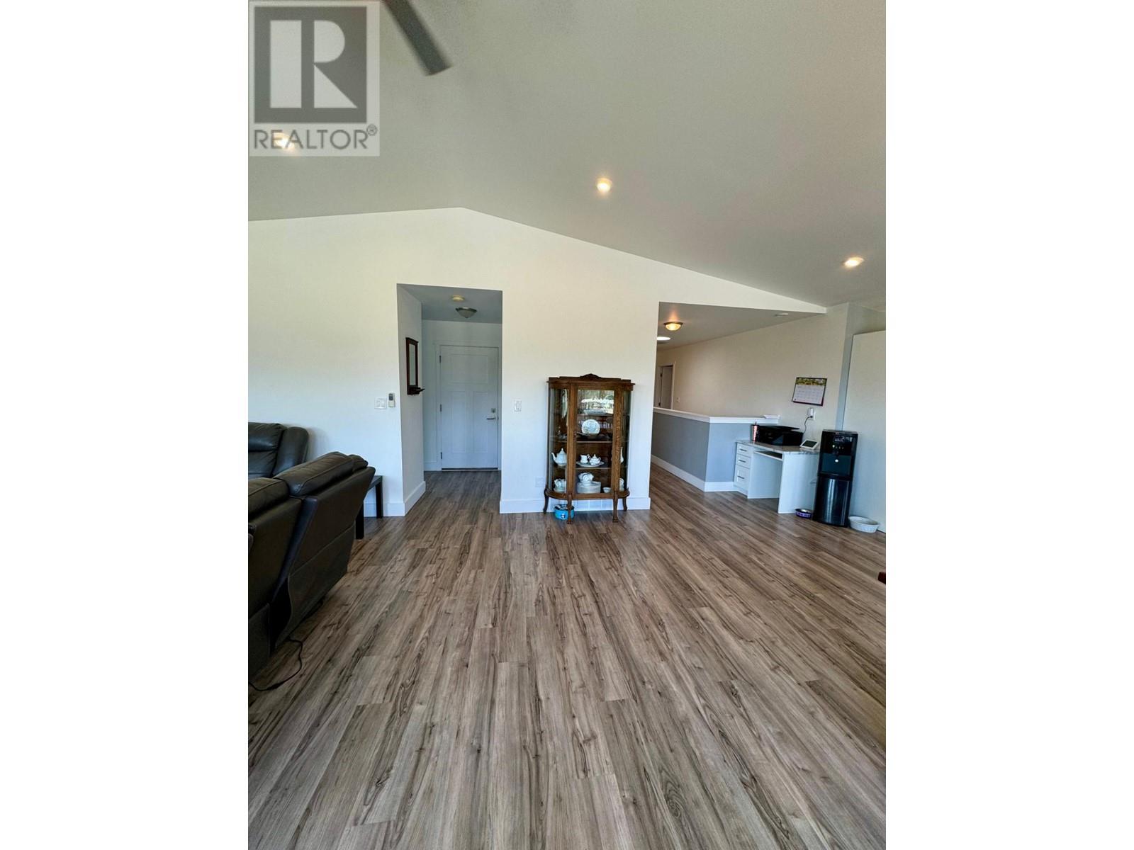 1618 Fir Rd, Merritt, British Columbia  V1K 1A0 - Photo 17 - 180191