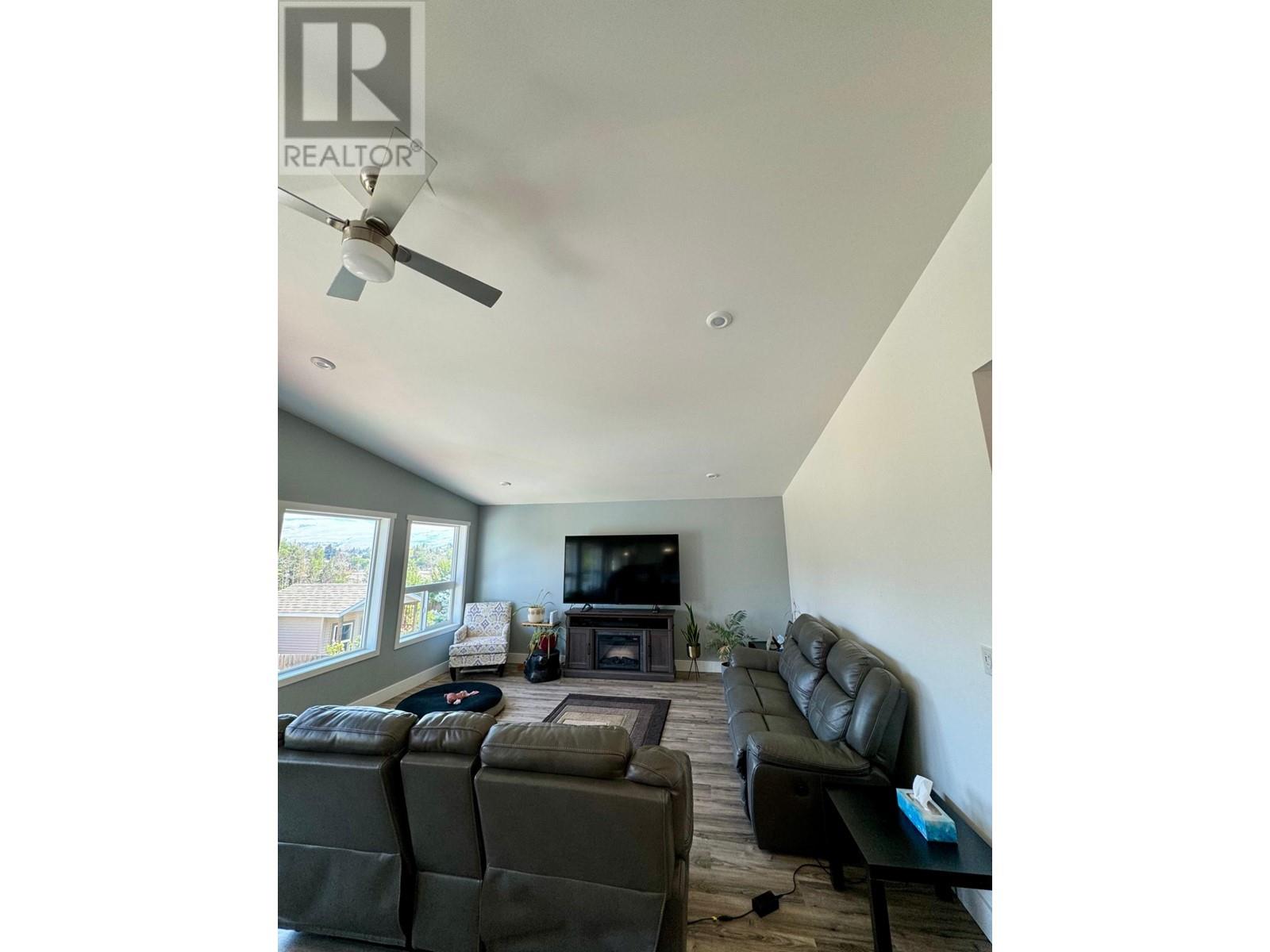1618 Fir Rd, Merritt, British Columbia  V1K 1A0 - Photo 18 - 180191