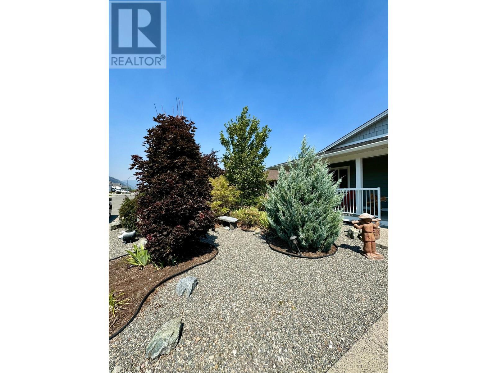 1618 Fir Rd, Merritt, British Columbia  V1K 1A0 - Photo 2 - 180191