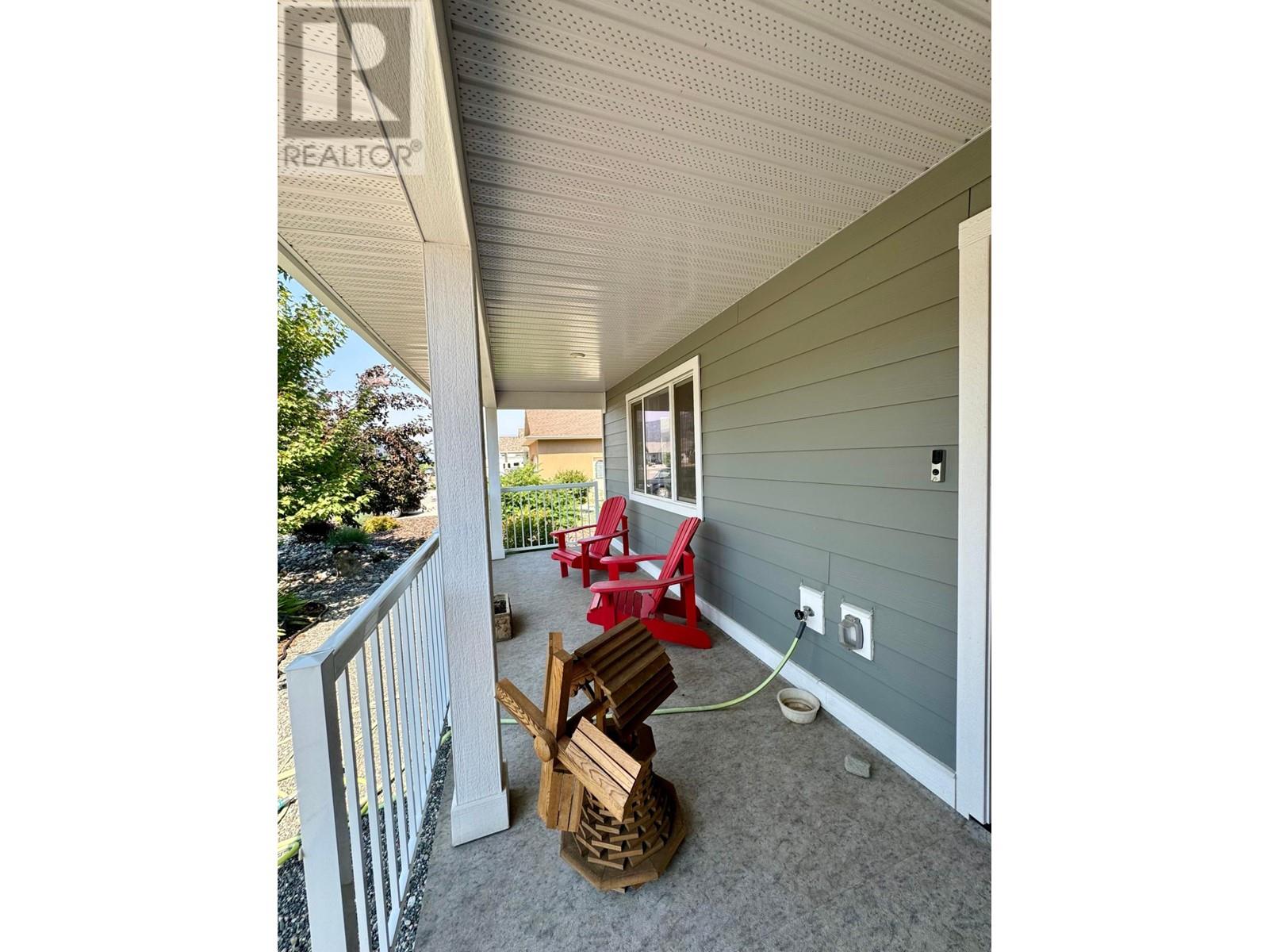 1618 Fir Rd, Merritt, British Columbia  V1K 1A0 - Photo 4 - 180191