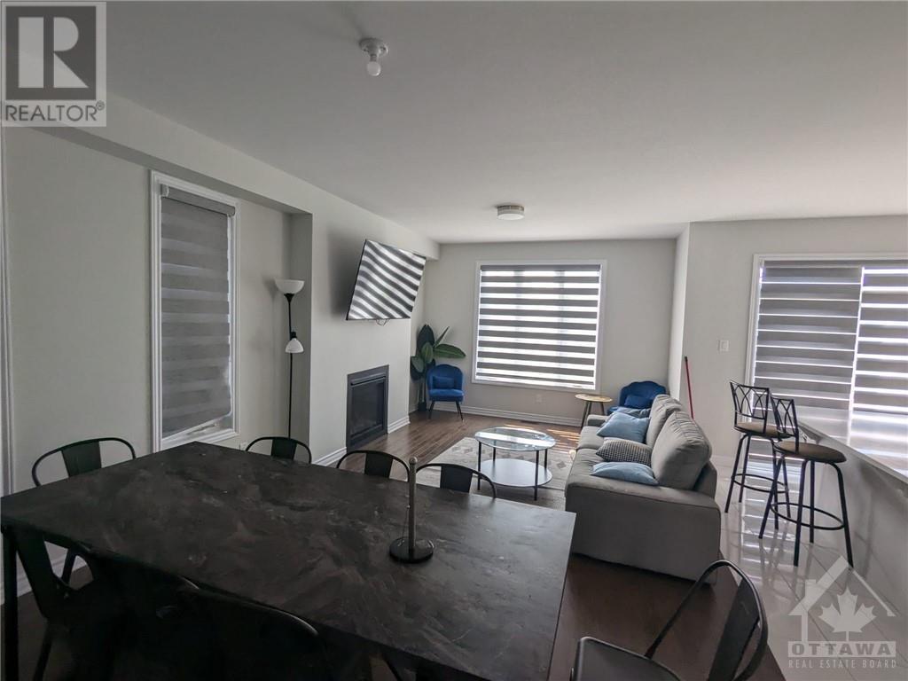 242 Beaugency Street, Ottawa, Ontario  K1W 0T2 - Photo 3 - 1405474