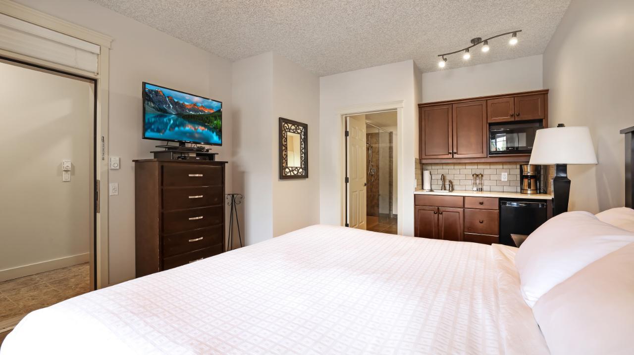 512c - 500 Bighorn Boulevard, Radium Hot Springs, British Columbia  V0A 1M0 - Photo 18 - 2478848