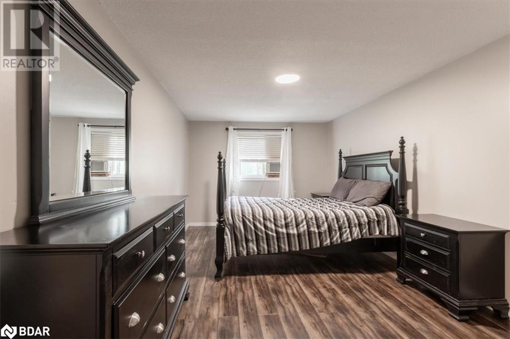 37 Loggers Run, Barrie, Ontario L4N 6W3 - Photo 13 - 40629344