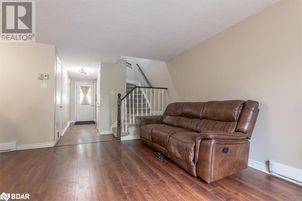 37 Loggers Run, Barrie, Ontario L4N 6W3 - Photo 7 - 40629344