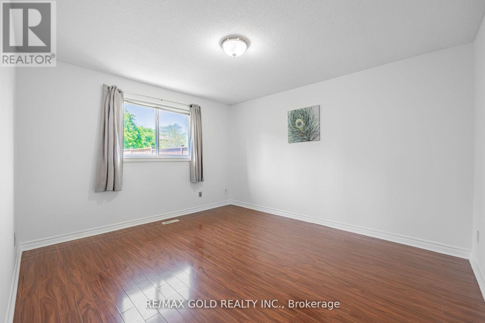 24 Medici Place, Brampton (Central Park), Ontario  L6S 3C6 - Photo 10 - W9239348