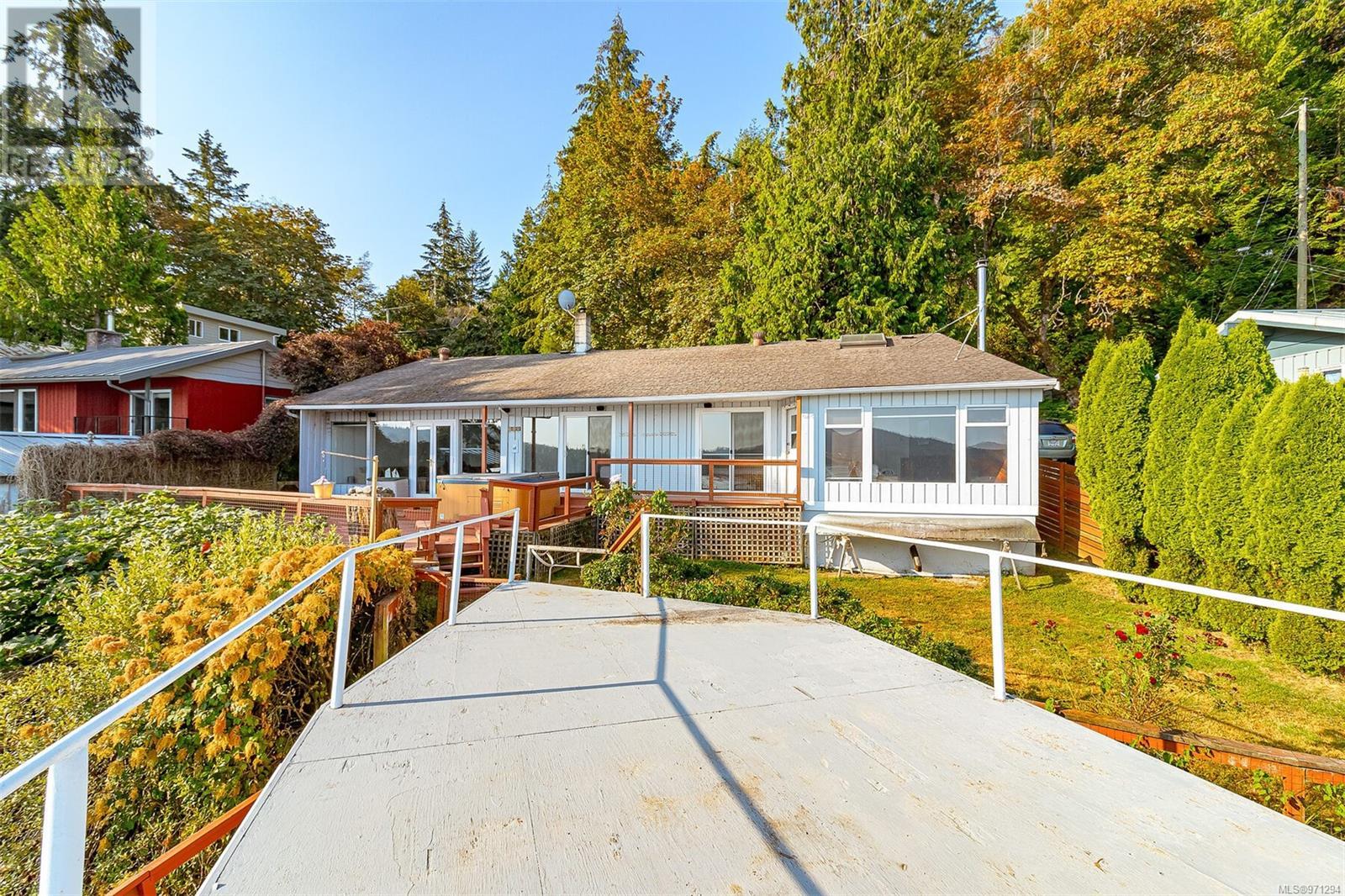 7430 Mark Lane, Central Saanich, British Columbia  V9E 2A1 - Photo 10 - 971294