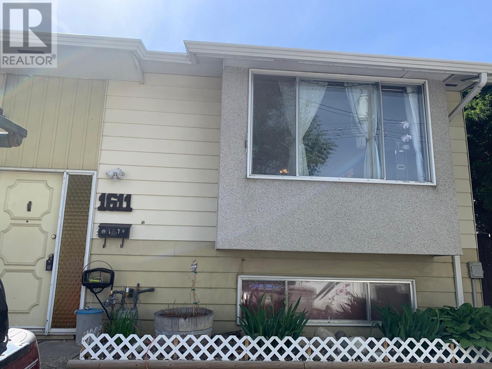 1611 Spartan Place, Kamloops, British Columbia  V2B 7Z3 - Photo 3 - 180175