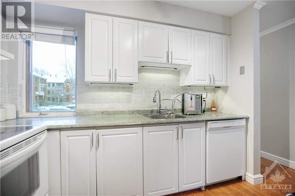 33 Crispin Private, Ottawa, Ontario  K1K 2T7 - Photo 10 - 1405682