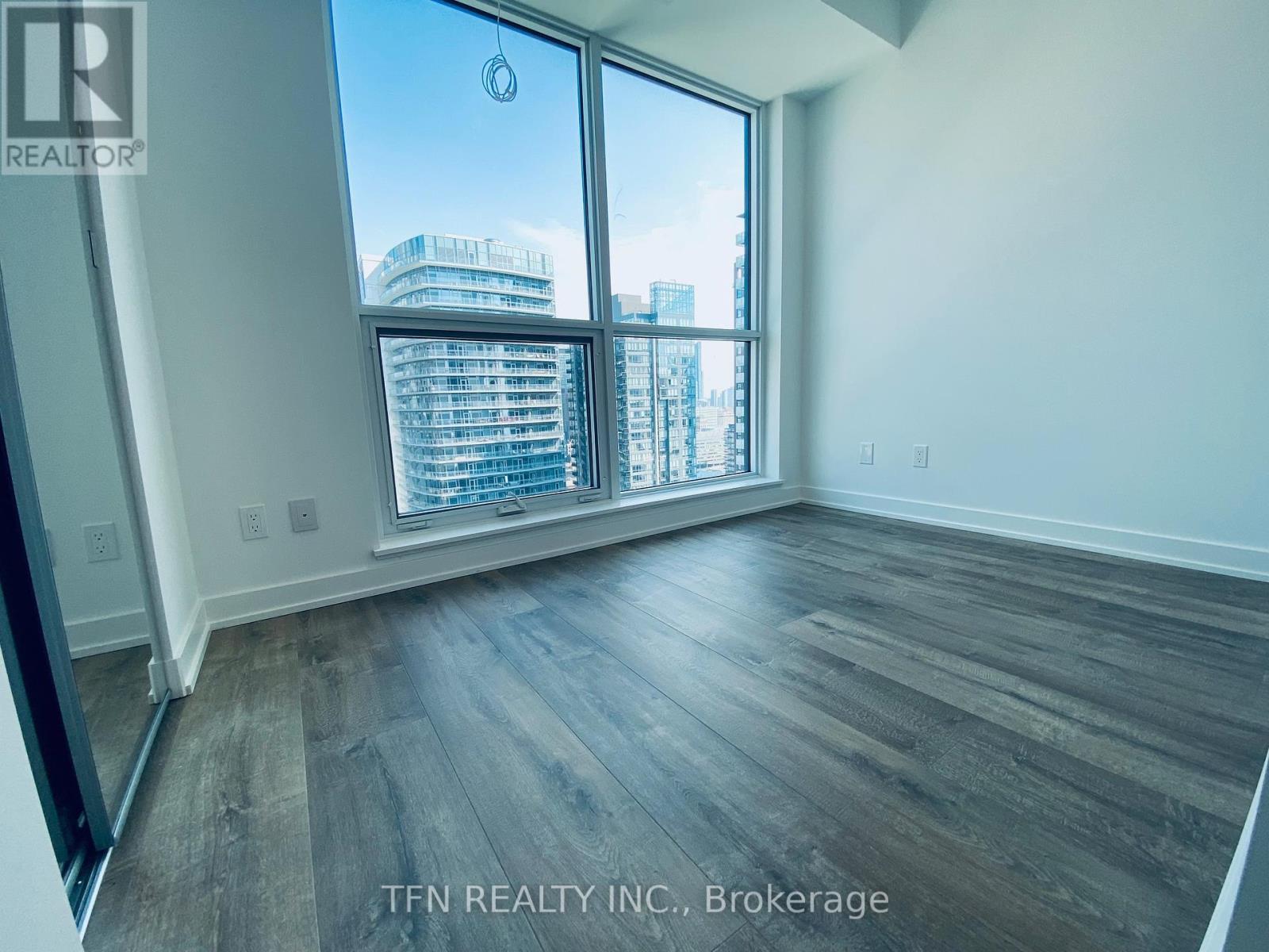 3805 - 327 King Street W, Toronto (Waterfront Communities), Ontario  M5V 0W7 - Photo 3 - C9239464